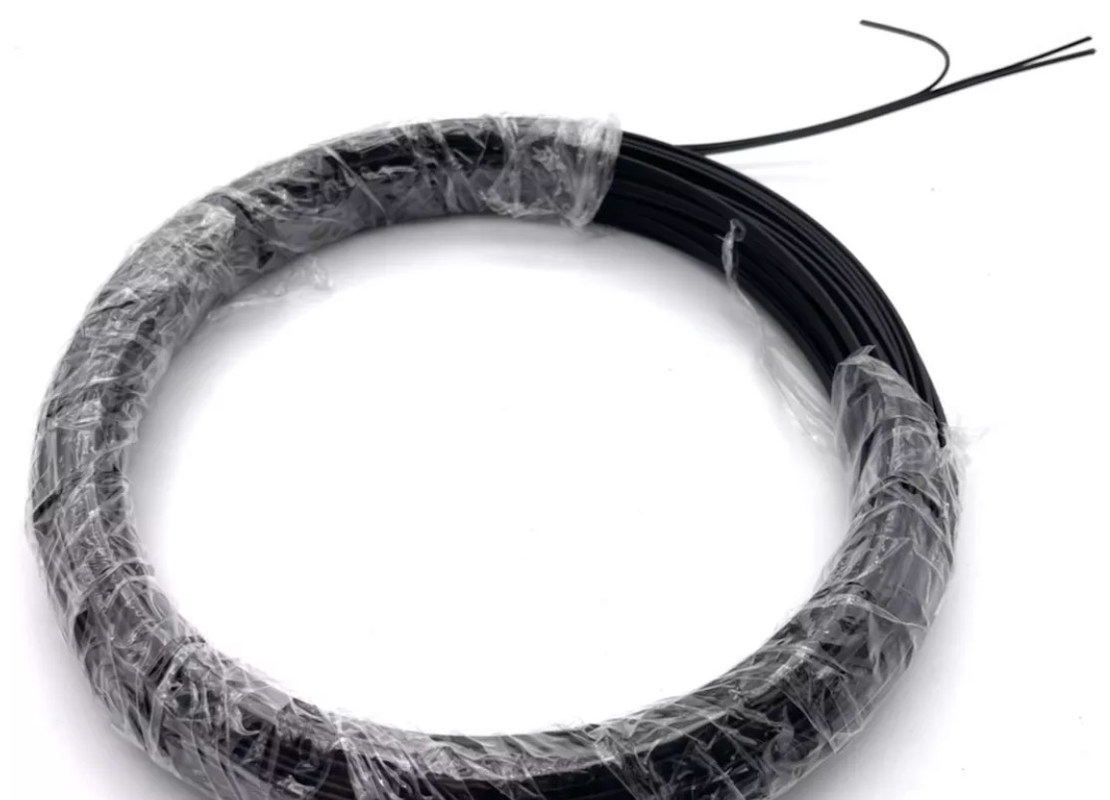 GJYXCH の蝶の光ファイバ ケーブルの単一モード G652D 1 - 補強される 8 中心の金属の鋼線