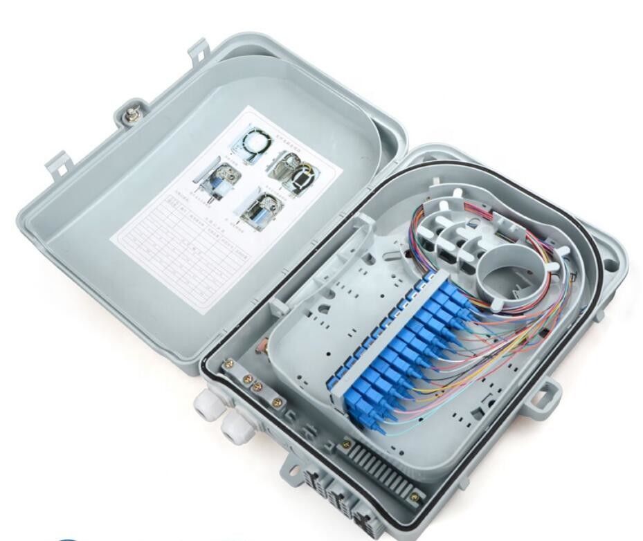 繊維光学の壁箱の1:16カセット ディバイダーか24の中心のピグテールおよびアダプターFTTH FDB箱